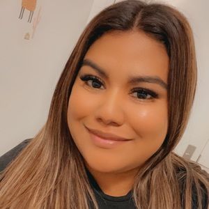 Meet your Posher, Leslie